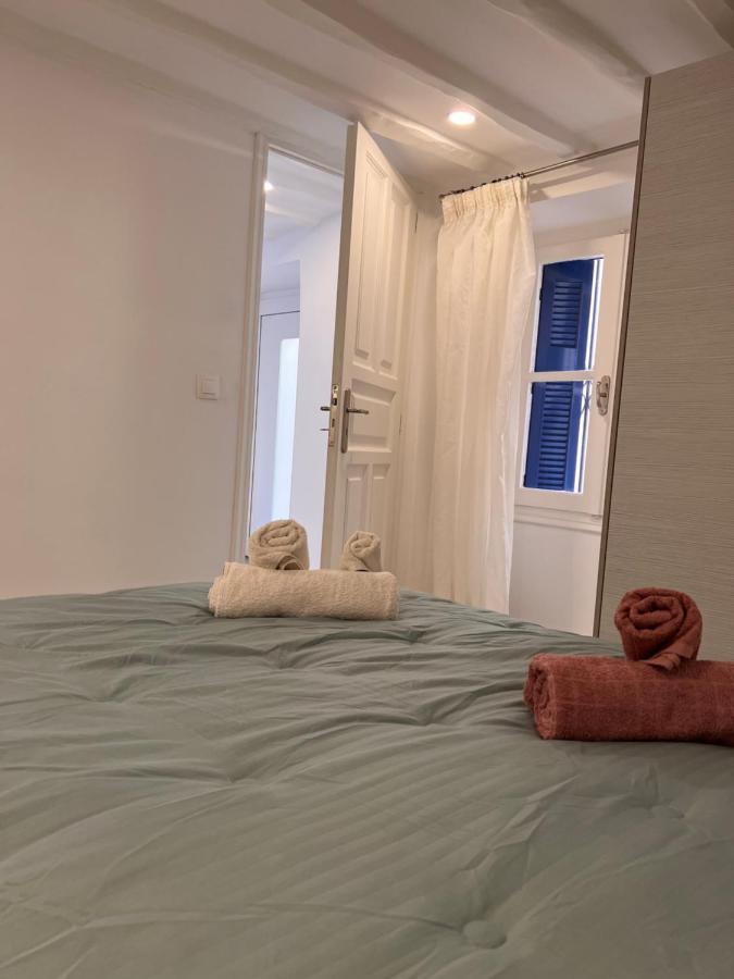 Camara'S Gem Apartment Poros Town Luaran gambar